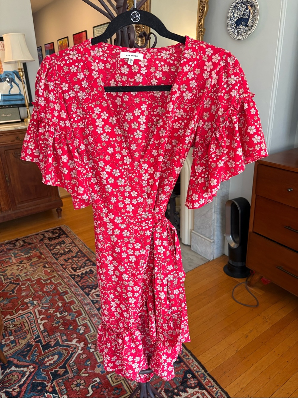 Max Studio Red Floral Print Wrap Deess
